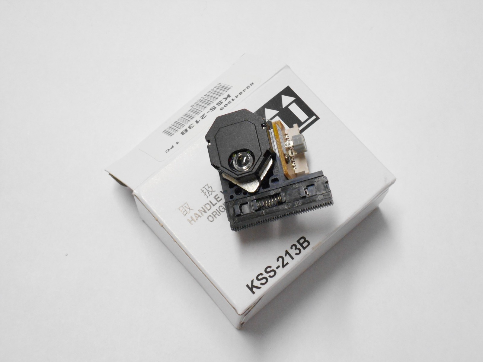 Sony KSS-213B Laser – NEW (NOT Current Chinese Copy)