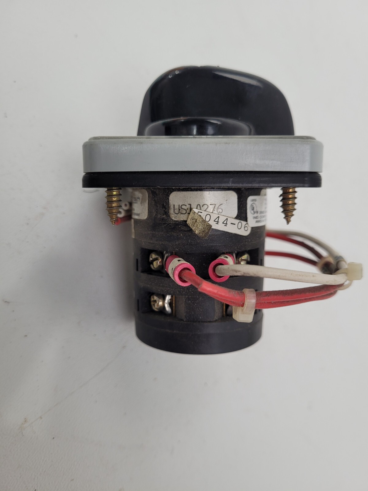 US1A276 Salzer 600V 15A Switch *NEXT DAY OPTION*