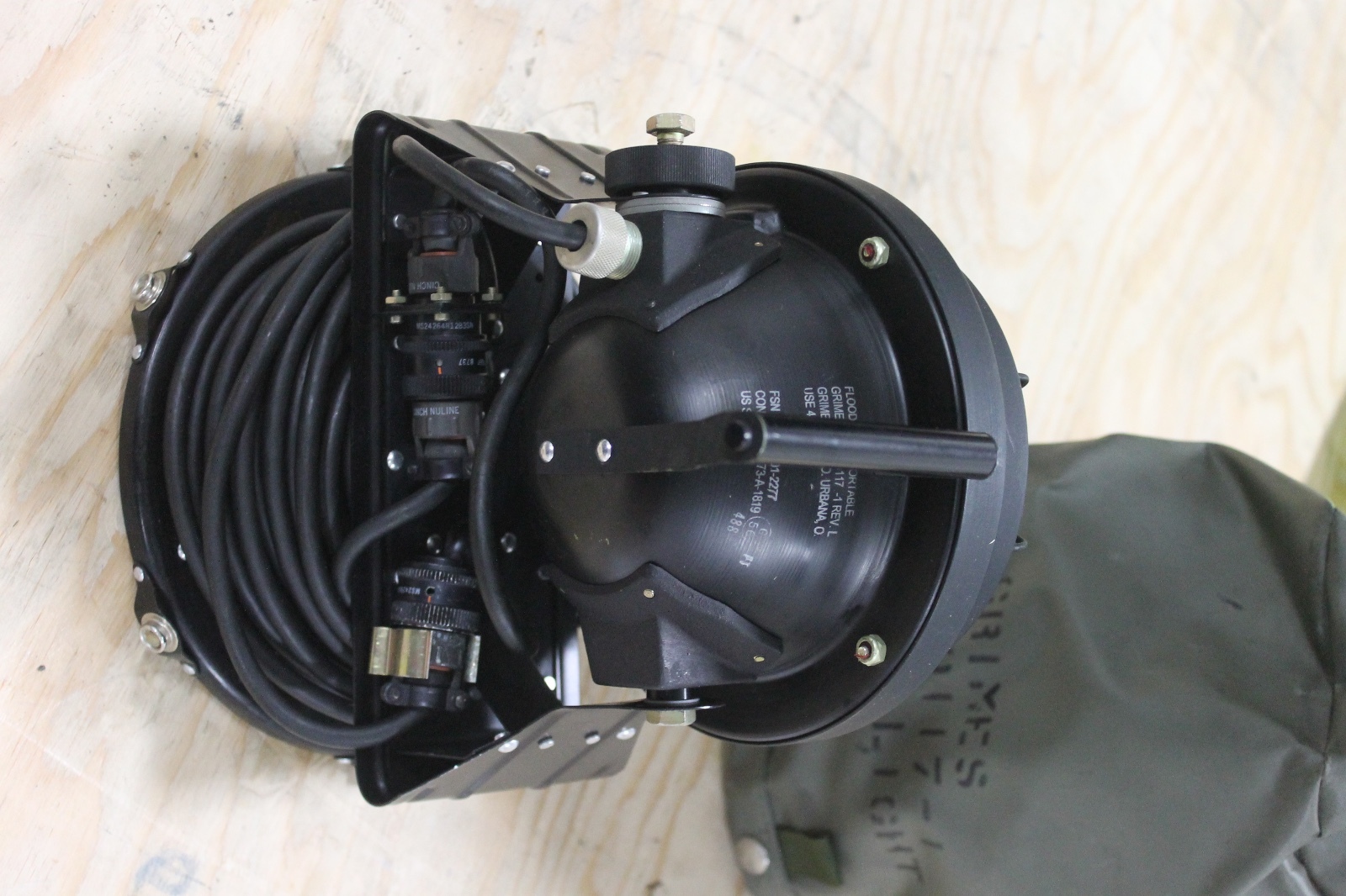 NOS GRIMES FLOODLIGHT LIGHT LAMP FLOOD 15-0117-1