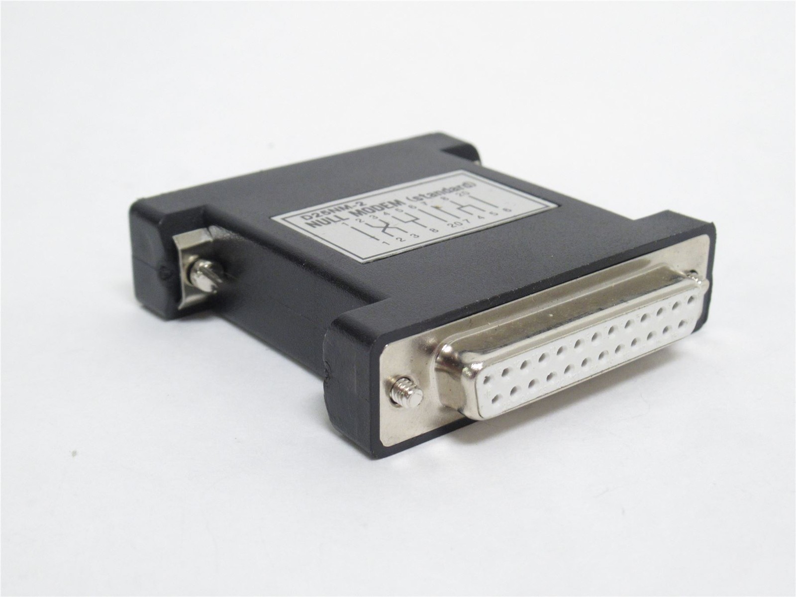 228997 New-No Box; Pan Pacific D25NM-2 Null Modem Adaptor; Standard