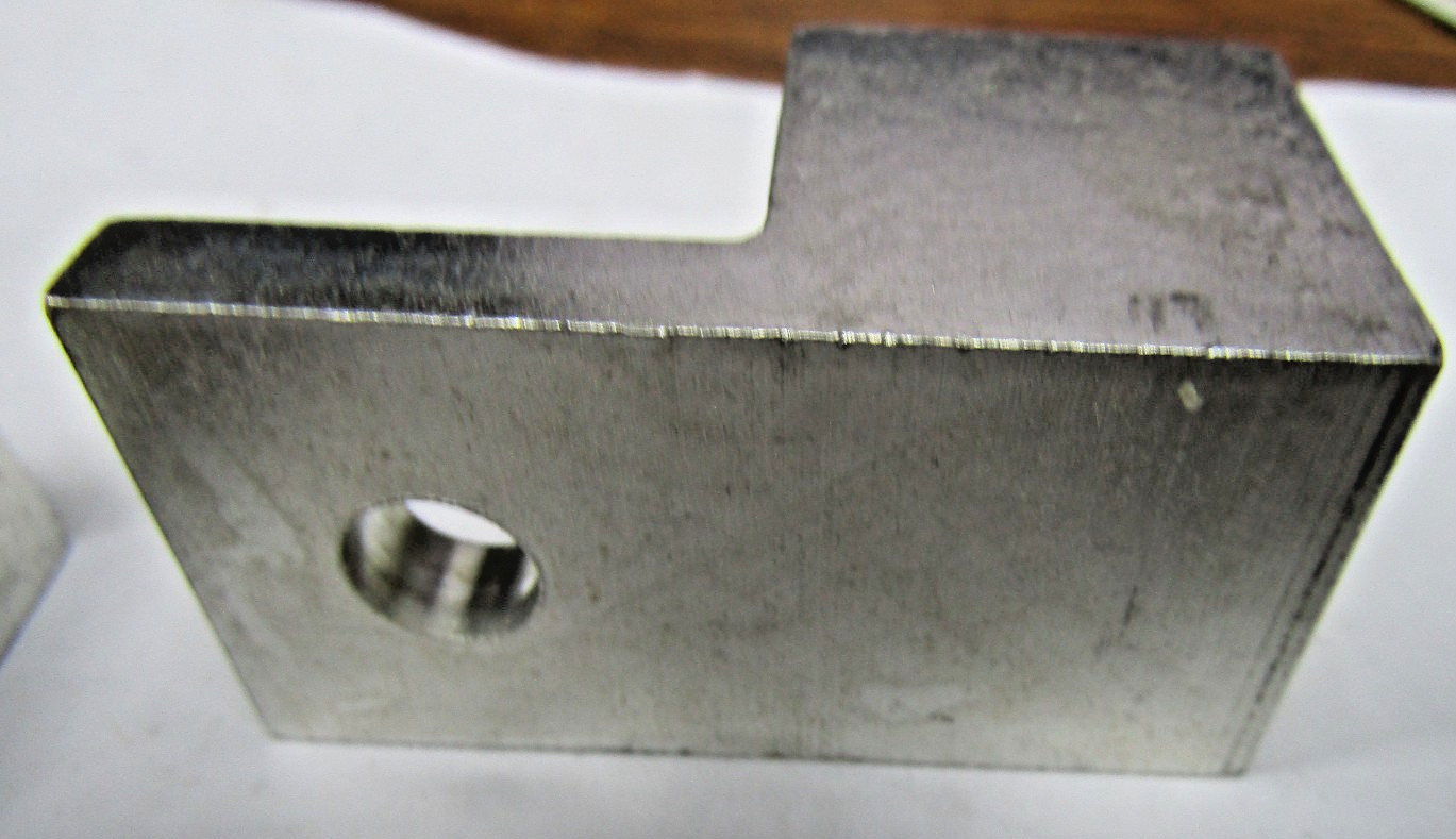 ✌️4) NEW ILSCO TA250 ALUM. MECHANICAL LUGS 250KCMIL-6 BOLT SIZE 5/16″ LOT OF 4