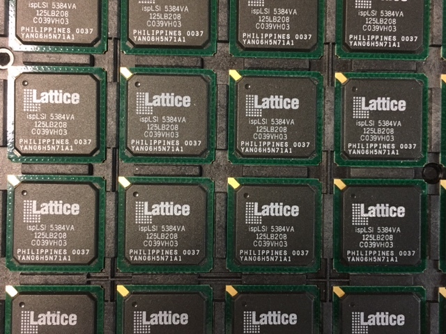 LOT OF (10) NEW LATTICE ISPLSI5384VA-125LB208, IC CPLD 384MC 7.5NS 208FBGA
