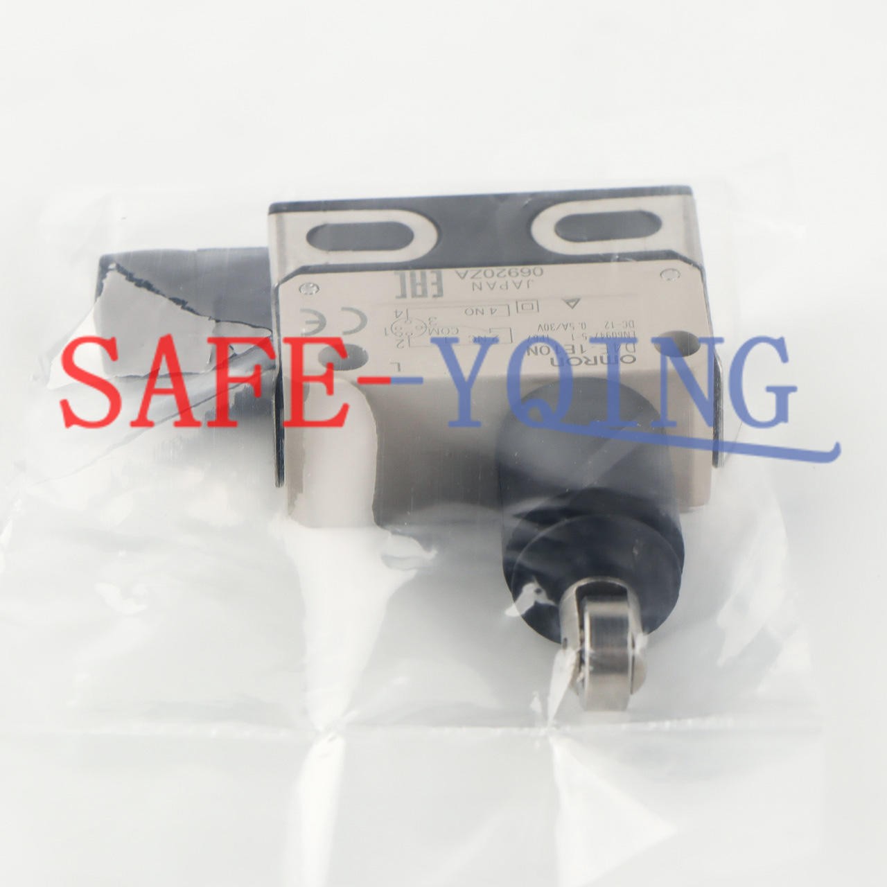 ONE New Omron D4E-1E10N travel limit switch