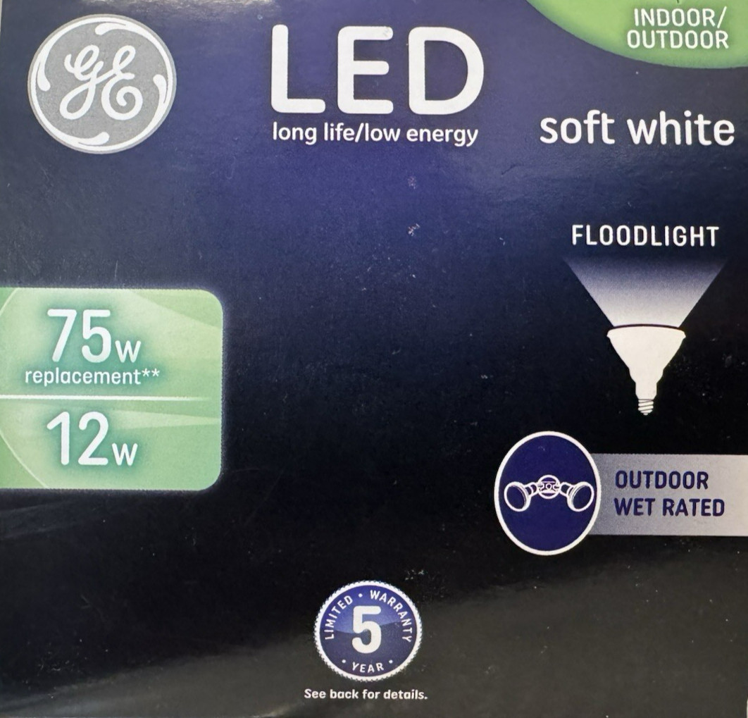 GE 75-Watt PAR30 Short Neck Soft White Wet-Rated LED Flood Light – 850 Lumens