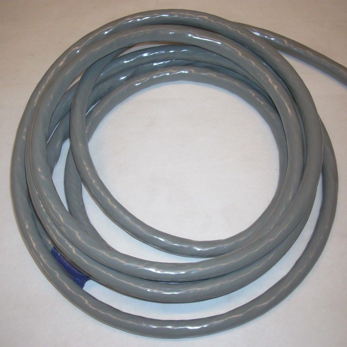 Carol 24AWG-A-03650 E111240-8 Communication Cable 5.76 lb Approx 20′