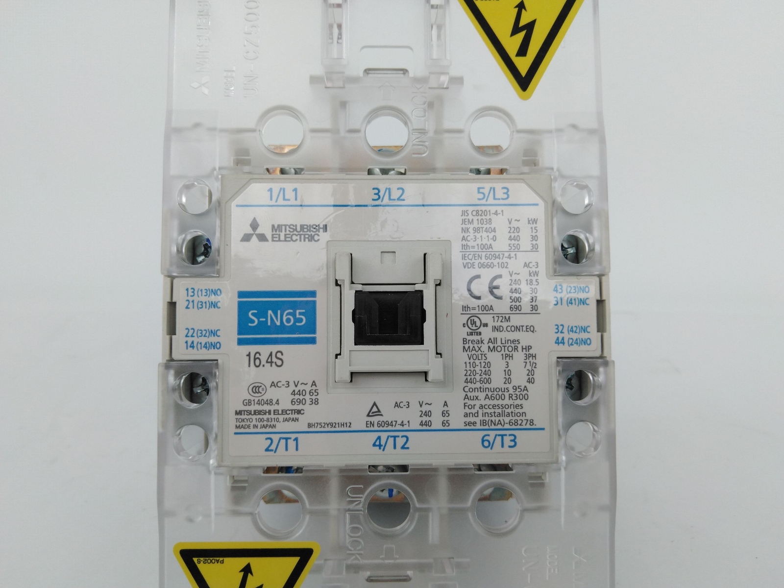 Mitsubishi Electric S-N65 16.4s AC Contactor 3 pole, 200-240VAC Coil