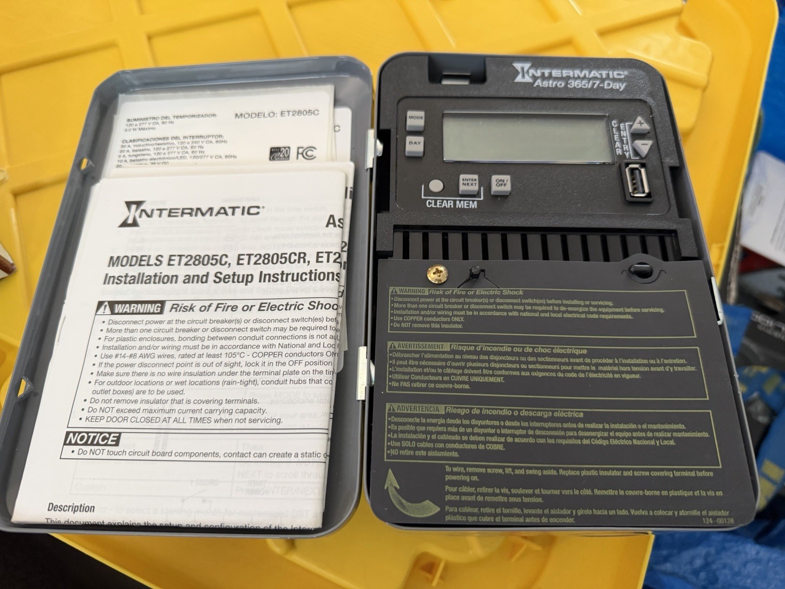 INTERMATIC ET2805C Electronic Timer, Astronomic 7/365 Days, 120-277 VAC