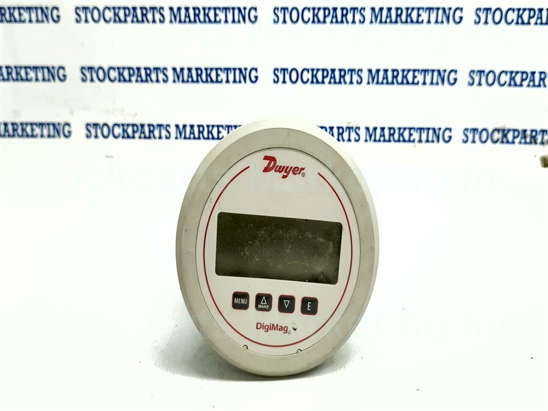 Dwyer DM-1108 DM1108 Digital Differential Pressure Gauge AS IS Fast Shipping