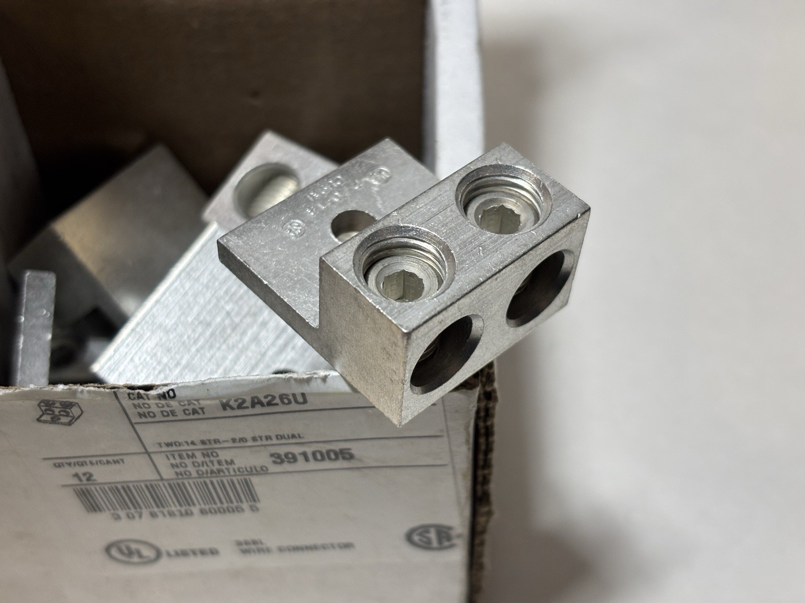 BURNDY Aluminum Mechanical Lug K2A26U / 391005 (Box of 10)