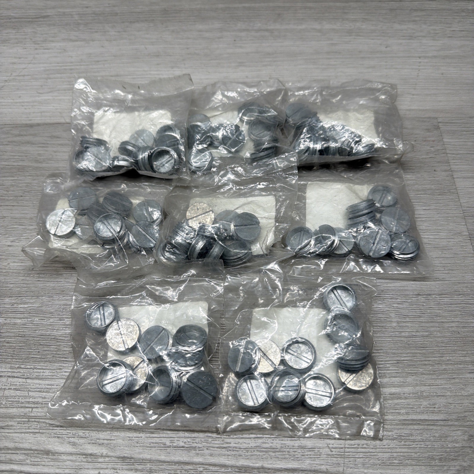 Lot Of 80 T&B Red Dot DPLG-1 Weatherproof Closure Plugs, 1/2” NPT, 8 Packs Of 10