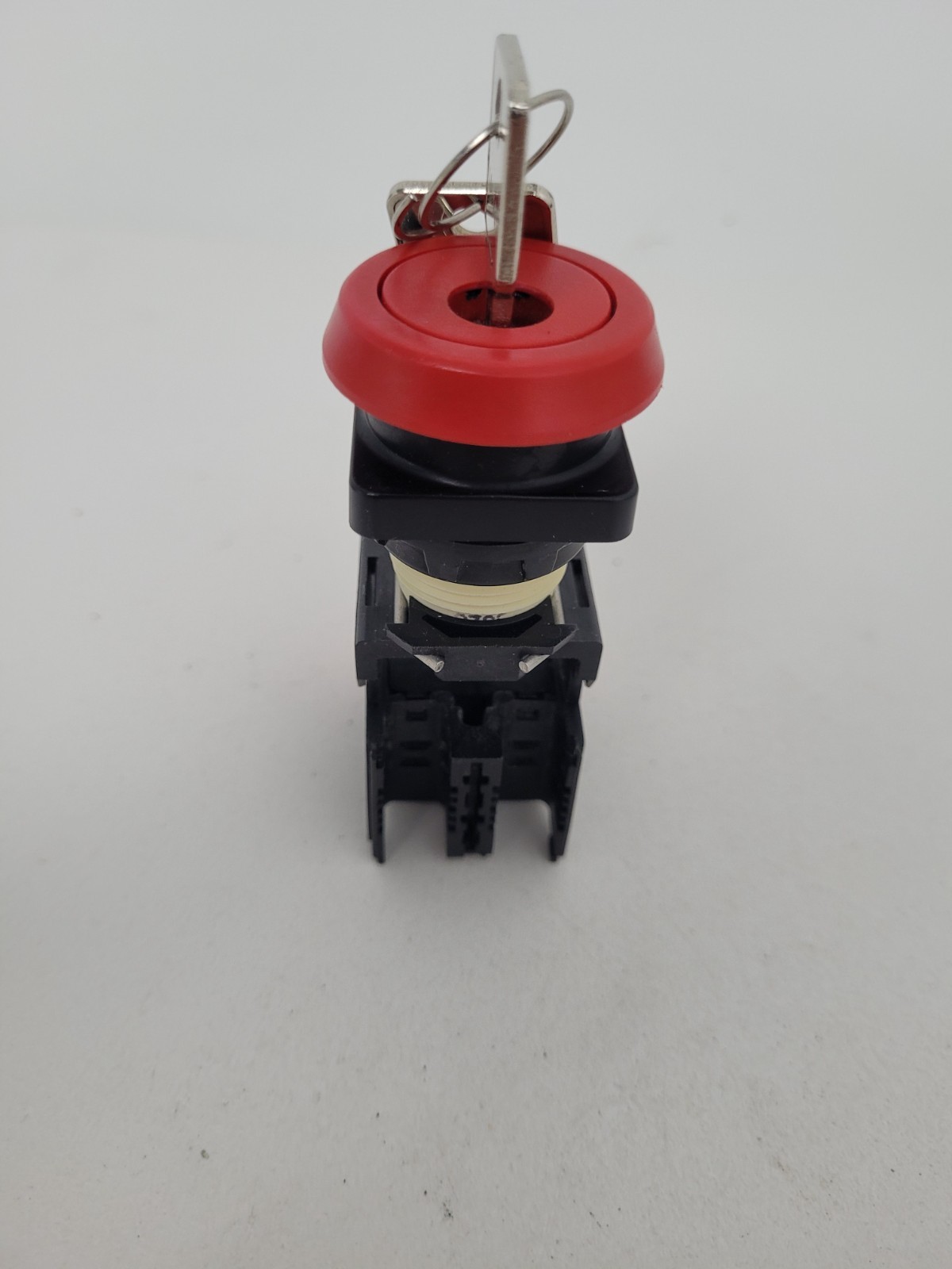 Square D Keyed Red Push Button 9001DH01 Contact Block – Next Day Option
