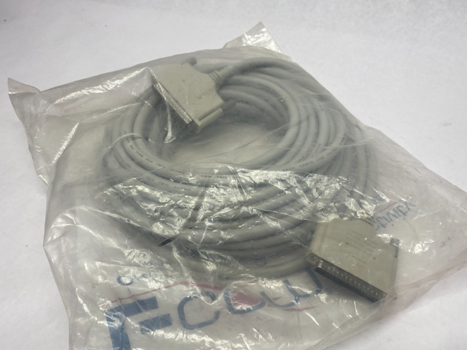 L-Com CS2N37MM-50 Premium Molded D-Sub Cable DB37 Male/Male 50′