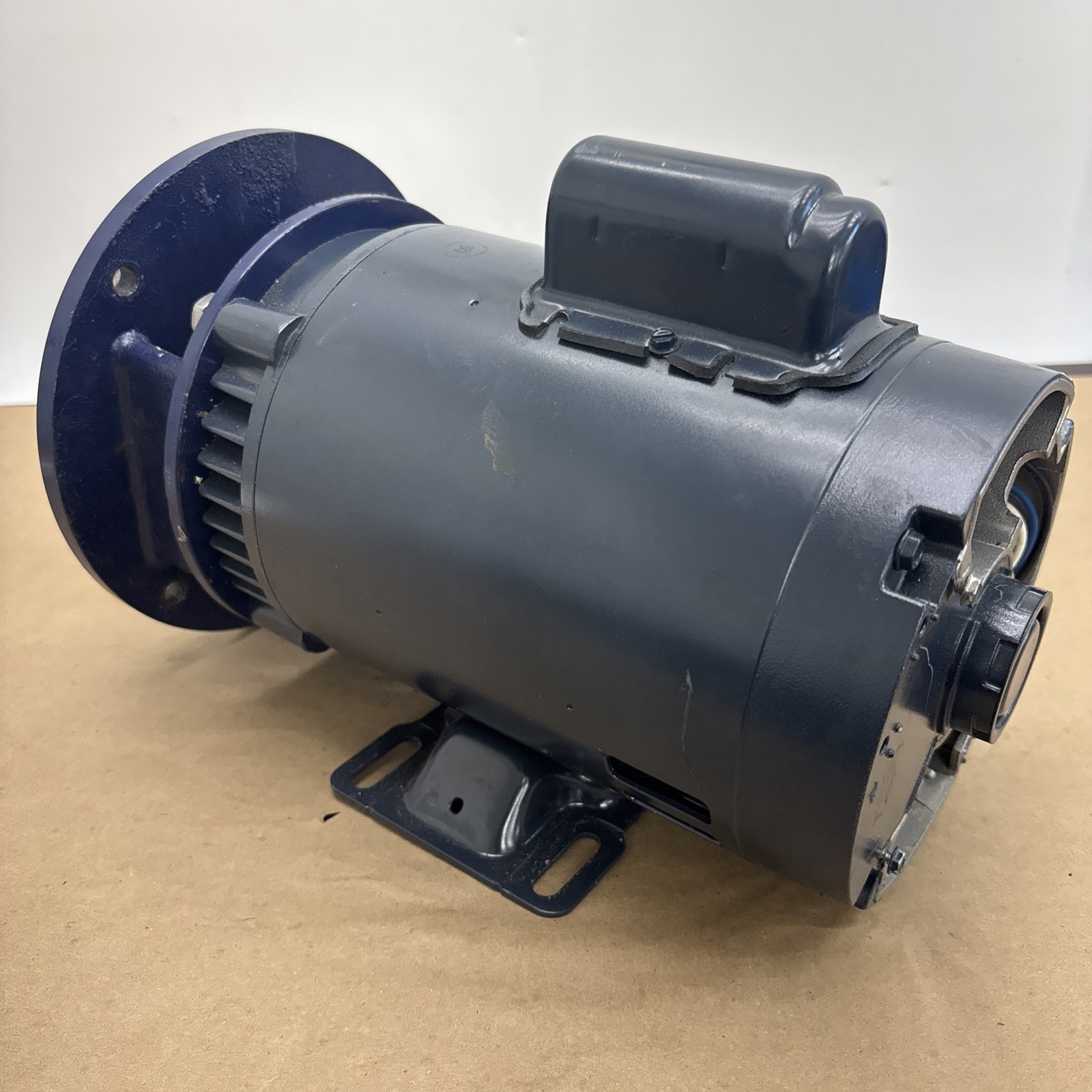 New Leeson 116582.00 1.5HP 115/230V Electric Pump Motor U6C34DK4B Single Phase
