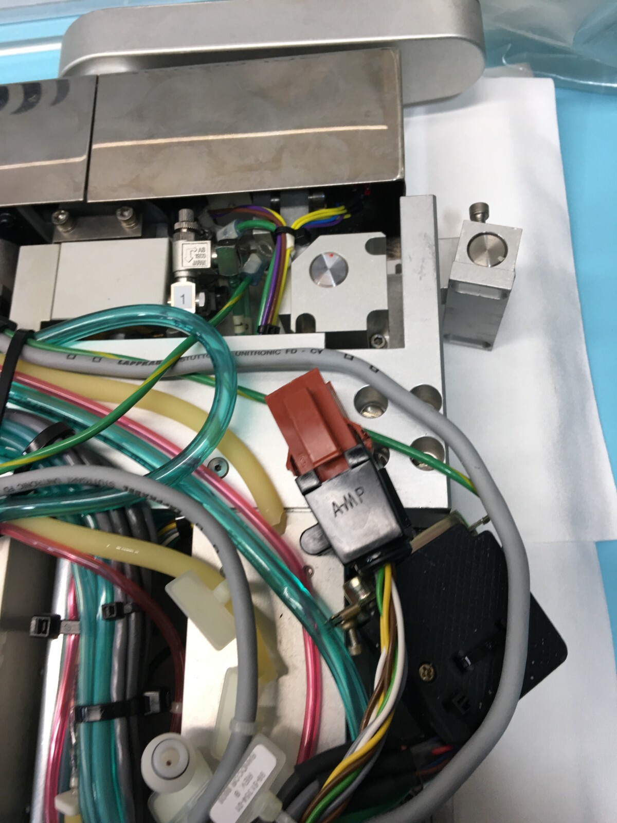 Silicon Valley Group SVG 99-46450-01 Wafer Shuttle Arm Robot Assy SE, 149455