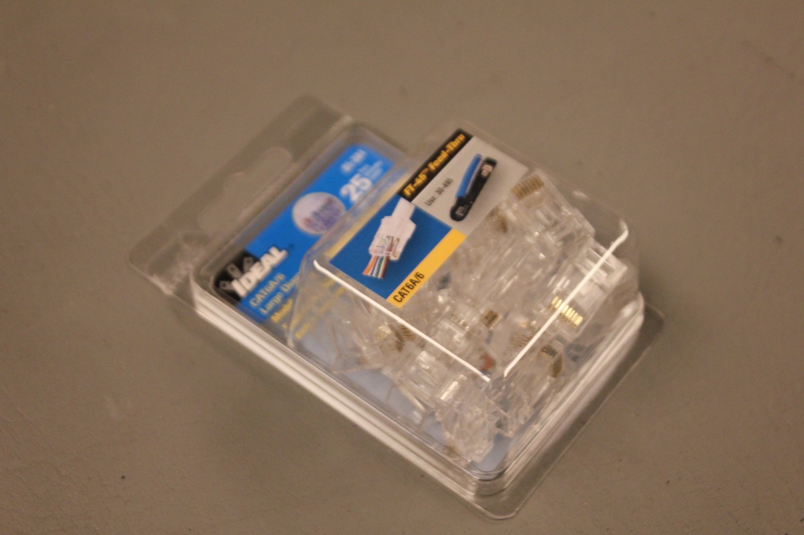 NEW IDEAL CAT6A/6 85-384 FEED THRU MODULAR PLUGS 25 CT