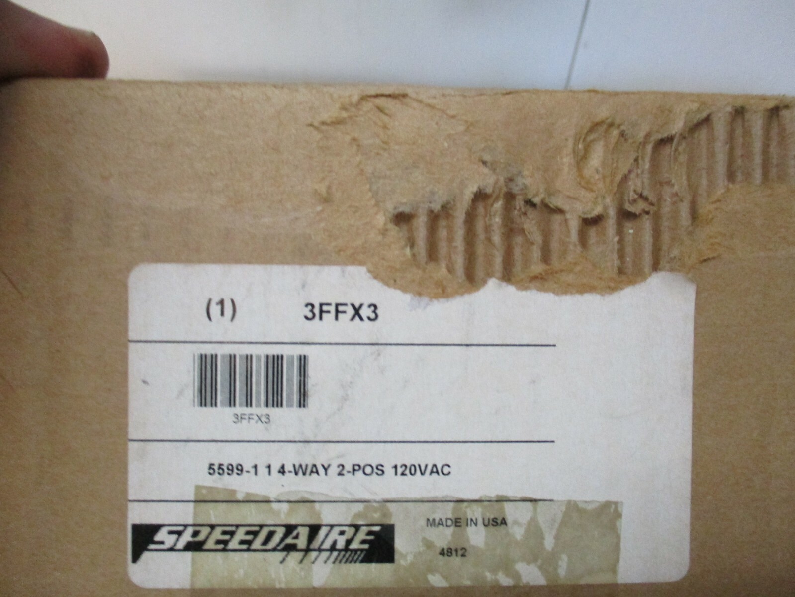 SPEEDAIRE SOLENOID AIR CONTROL VALVE 3FFX3 4 WAY 2 POSITION FAST/FREE SHIPPING
