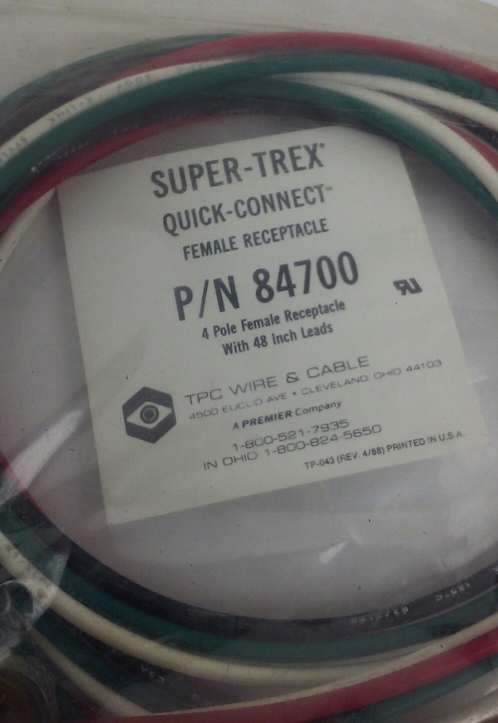 (NEW) TPC Wire & Cable 84700 – 4-Pole Female Receptacle Super-Trex Quick-Connect