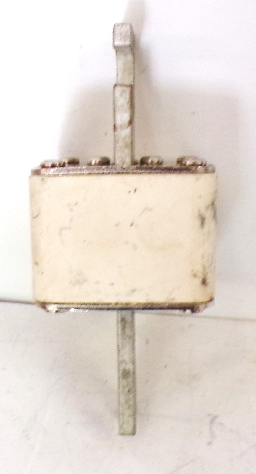 BUSSMANN 170M5161 FUSE 550A 690V made in Denmark Not China / O21