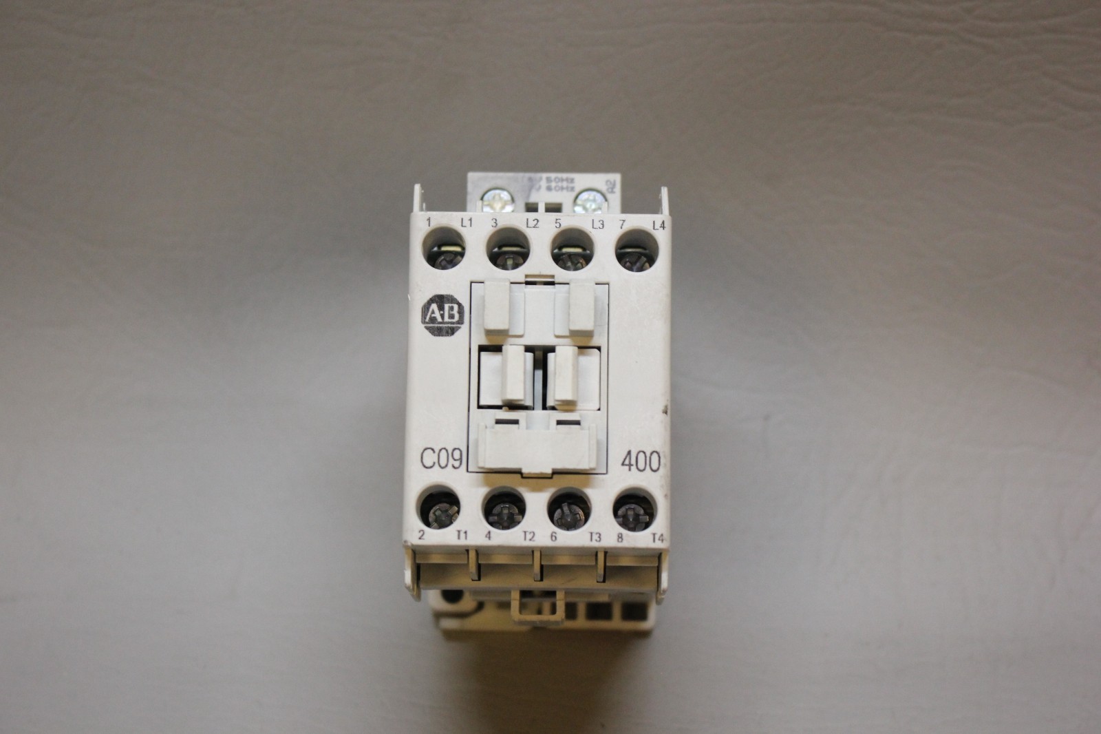 ALLEN-BRADLEY CONTACTOR 100-C09*400* SER.A