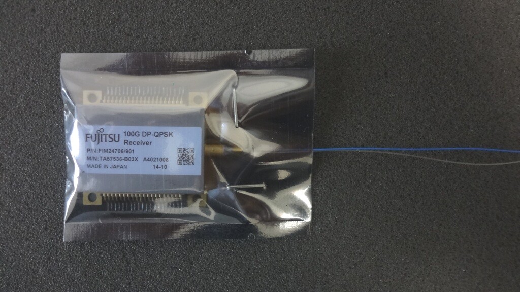 100Gbs Fujitsu Coherent Receiver DP-QPSK 5V C Band 1527-1567nm FIM24706