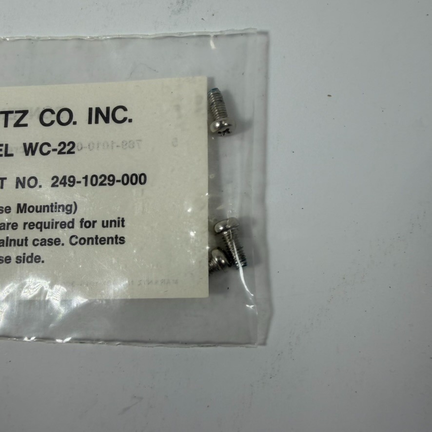 Marantz WC-22 Accessory Kit 3 Screws 249-1029-00 for Walnut Case Mounting