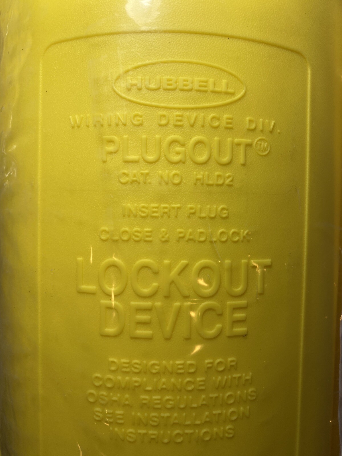 Qty 2 – Hubbell / Brady HLD2 Plug Lockout Device, Large 4-1/2″ Max Plug Diameter