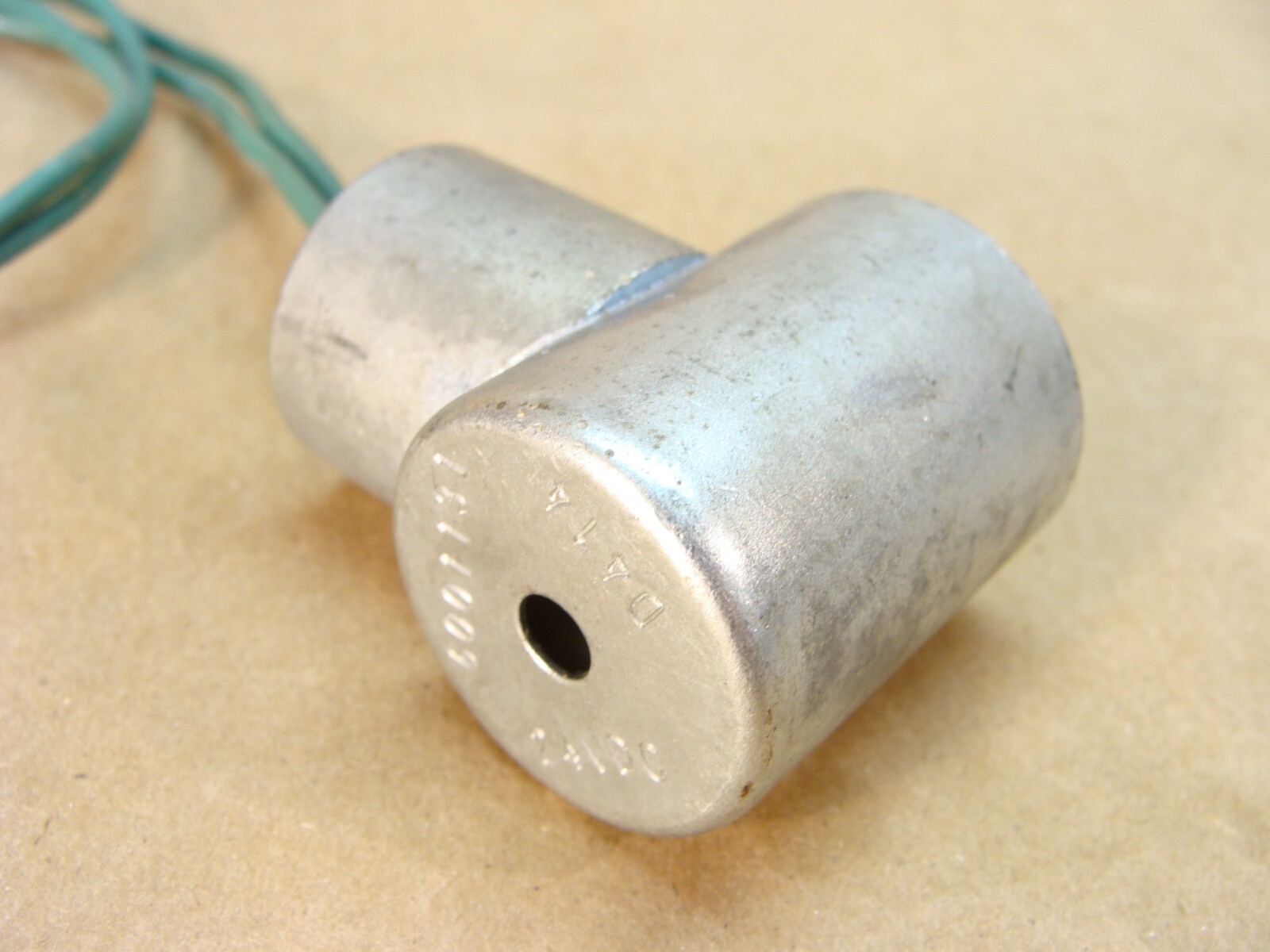 NEW solenoid coil 600 1131 3/8 bore 24VDC D414 MANY AVAILABLE
