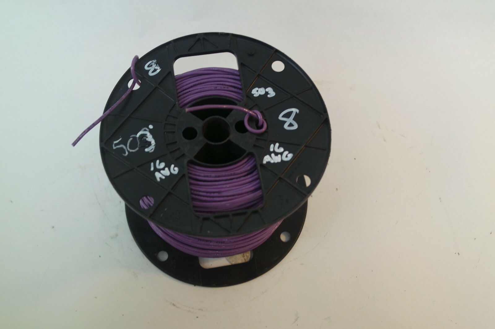 16awg 600v Stranded Copper TFFN Wire 503′ PURPLE