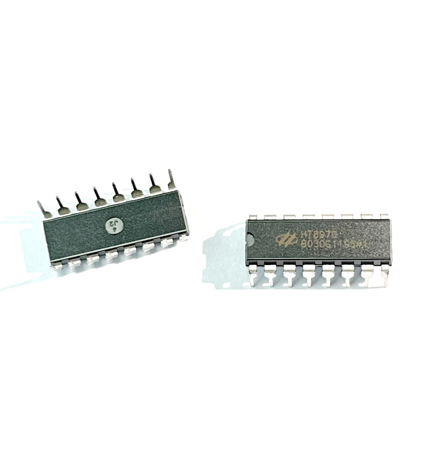 5PCS Holtek HT8970 Voice Echo RH IC DIP-16 New