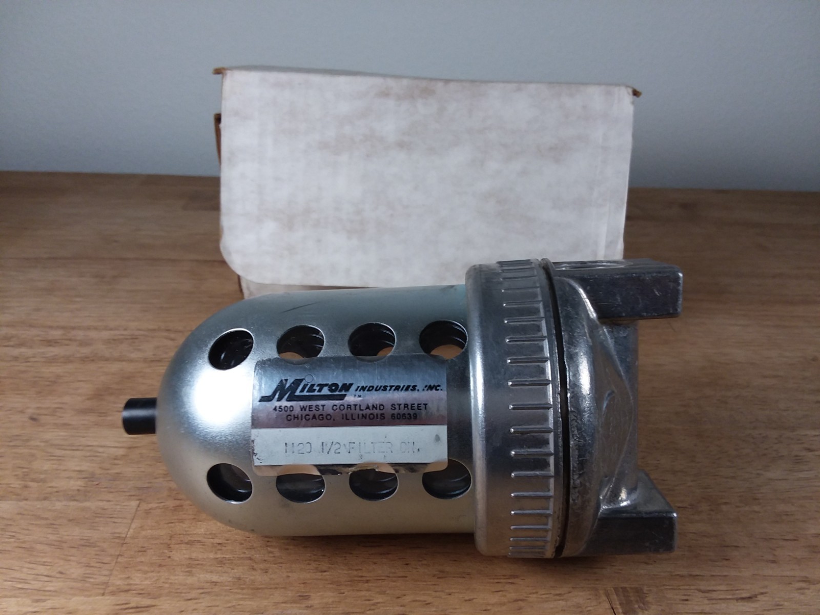 Milton in-line micro Filter 1120 1/2″ Filter NEW Old stock metal