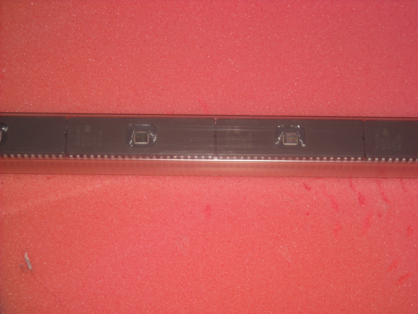 2 pcs ST MICRO M27C160-100F1 16M EPROMs