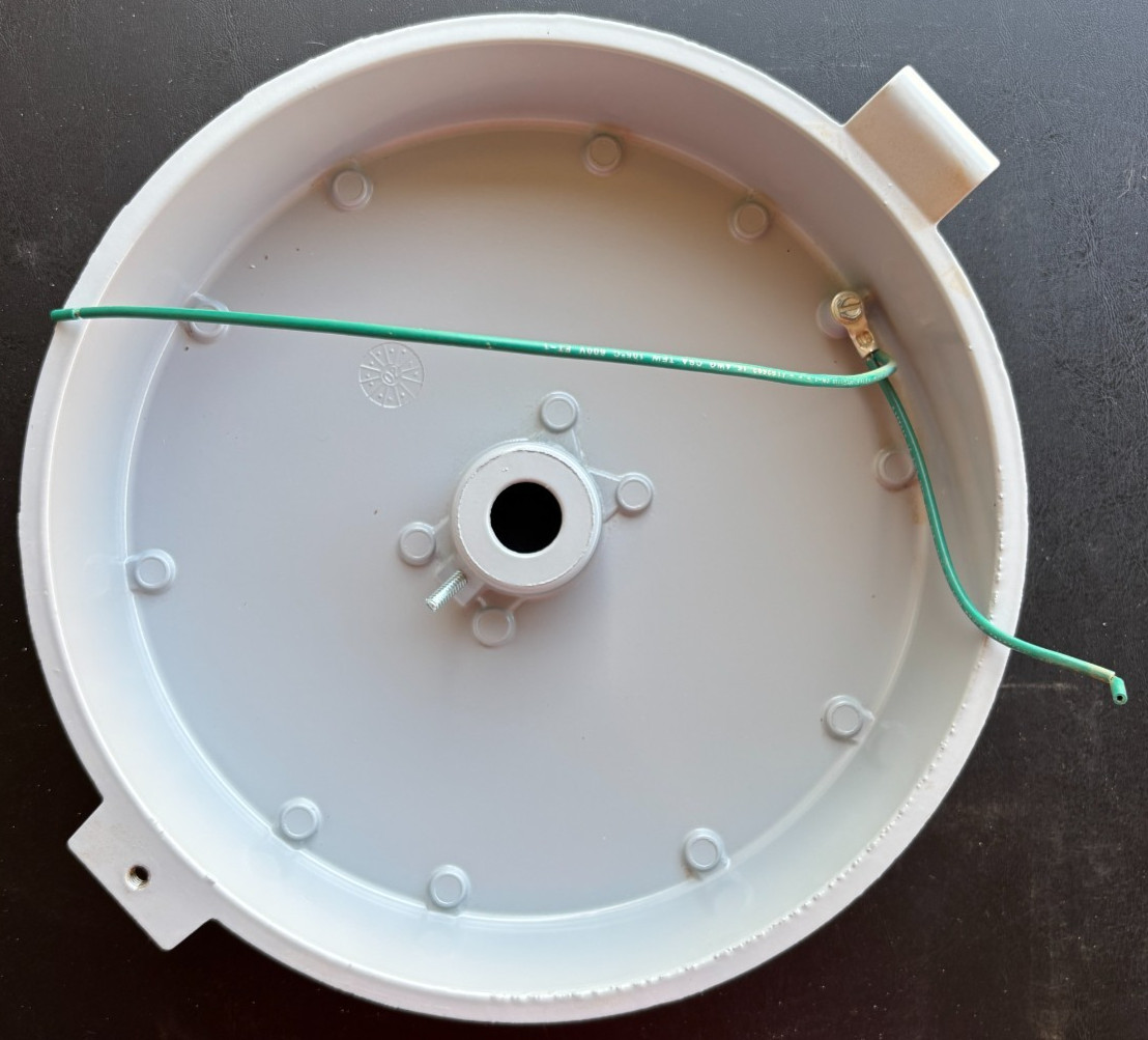 Crouse-Hinds APM2, Lighting Fixture Mounting Module, 3/4 Conduit, 1 PC
