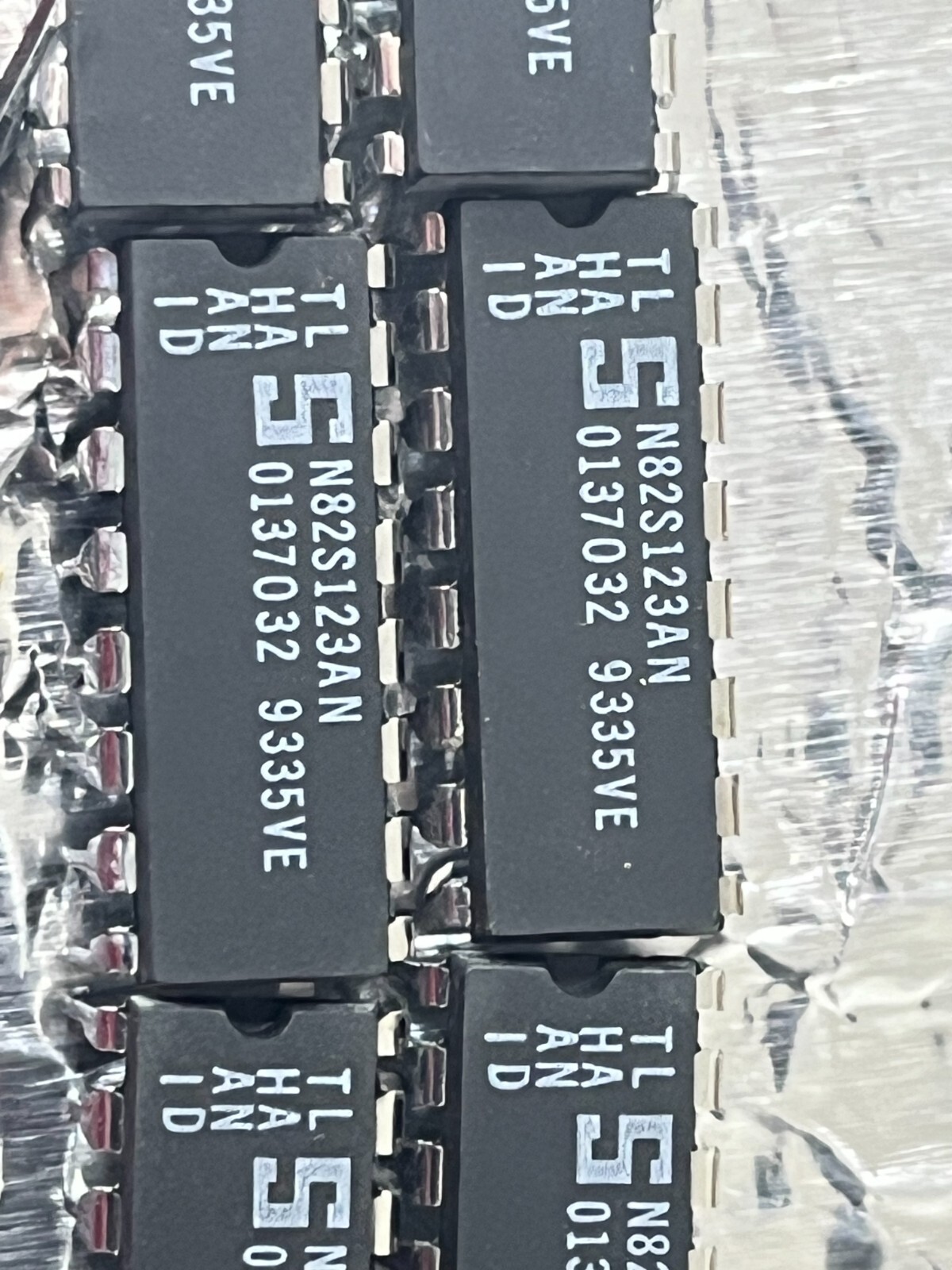 10Pcs lot- Signetics N82S123AN PROM, 16 Pin, DIP ICs- NEW