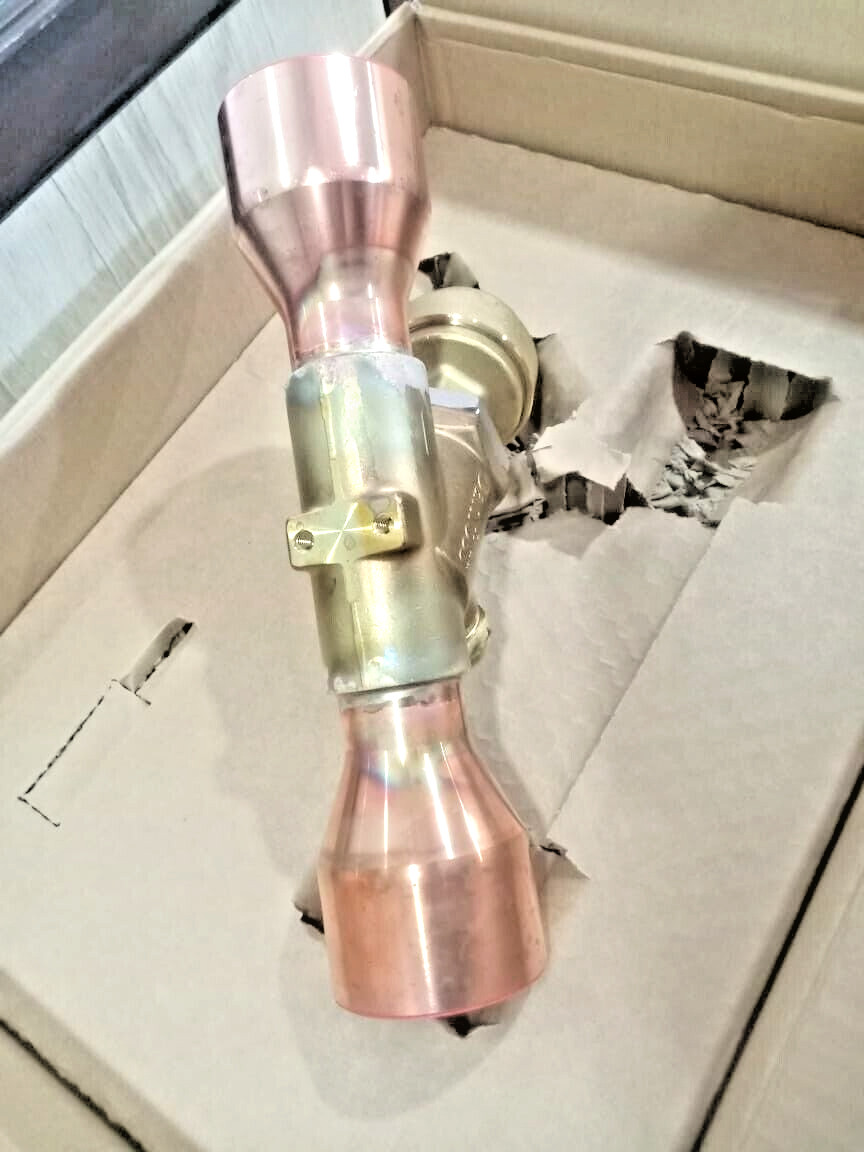 1PC ETS 400 034G3501 DANFOSS Electric expansion valve- Brand New