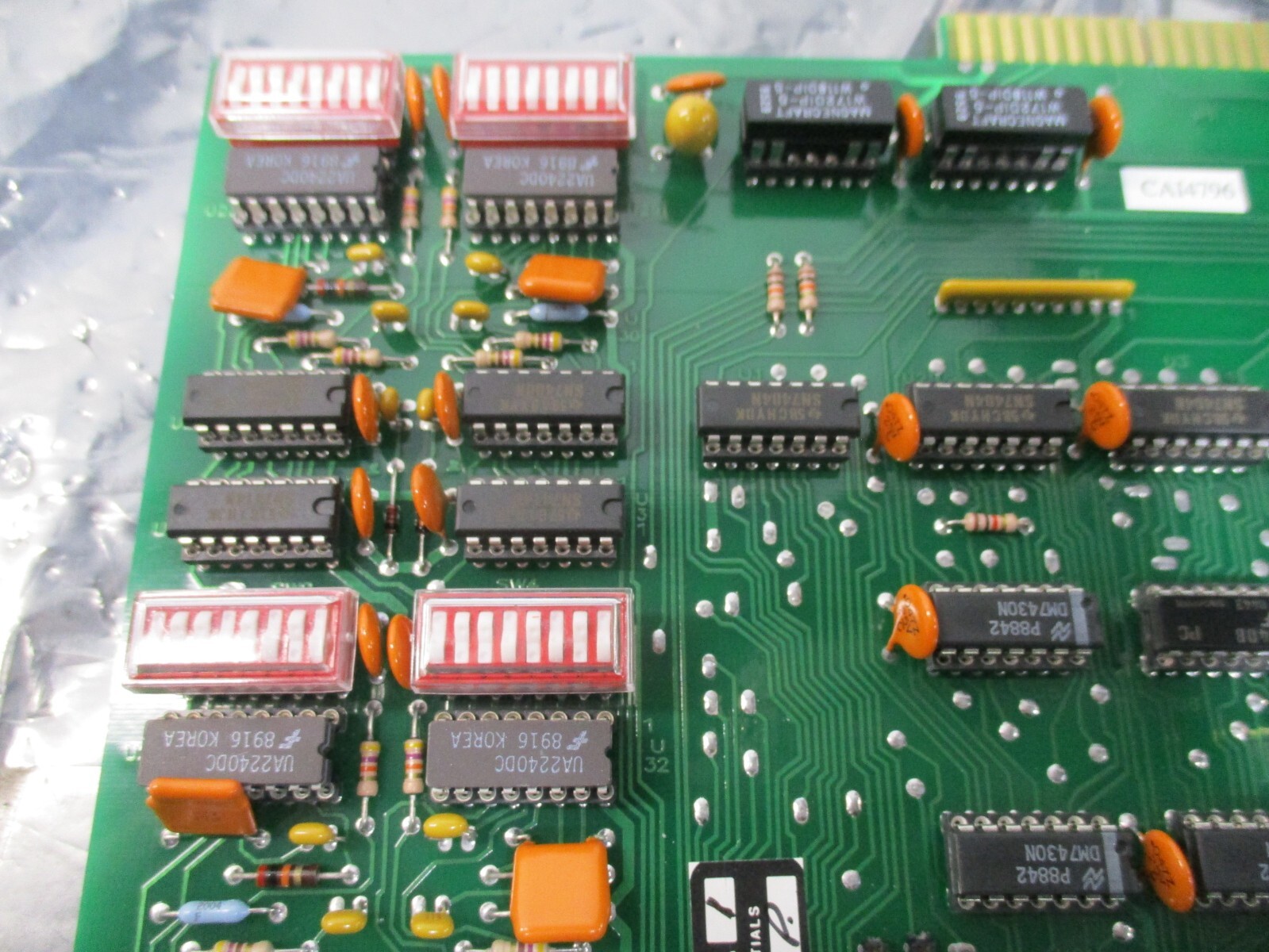 SILICON VALLEY GROUP SVG 80035B SVG80035B-03 PCB Silicon Wafer Scrubber, 114601