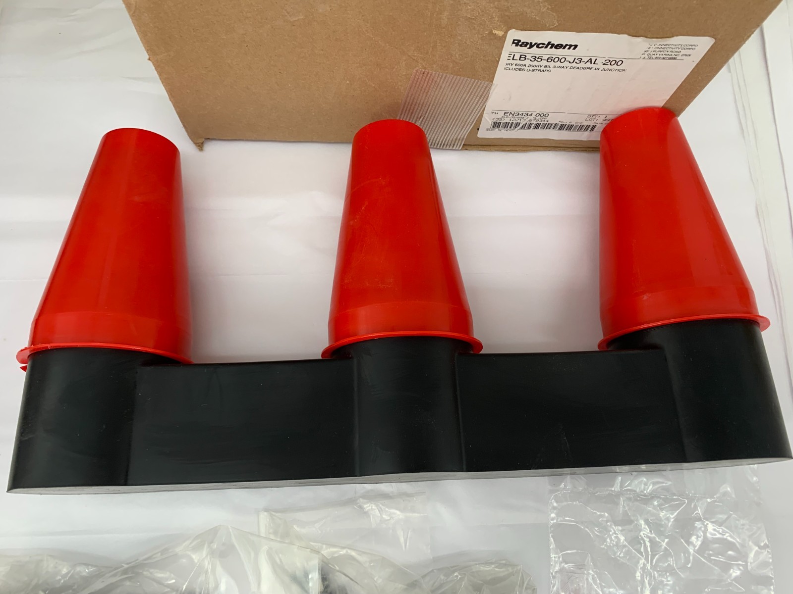 TE Connectivity ELB-35-600-J3-AL-200 Raychem Deadbreak Junction 35kV 600A 3-PT