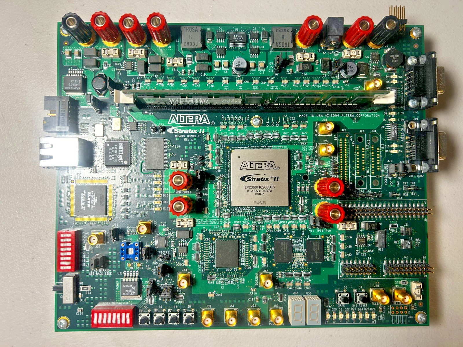 Altera Stratix II EP2S60 FPGA Development Board EP2S60F1020 DDR2 SMA Ethernet