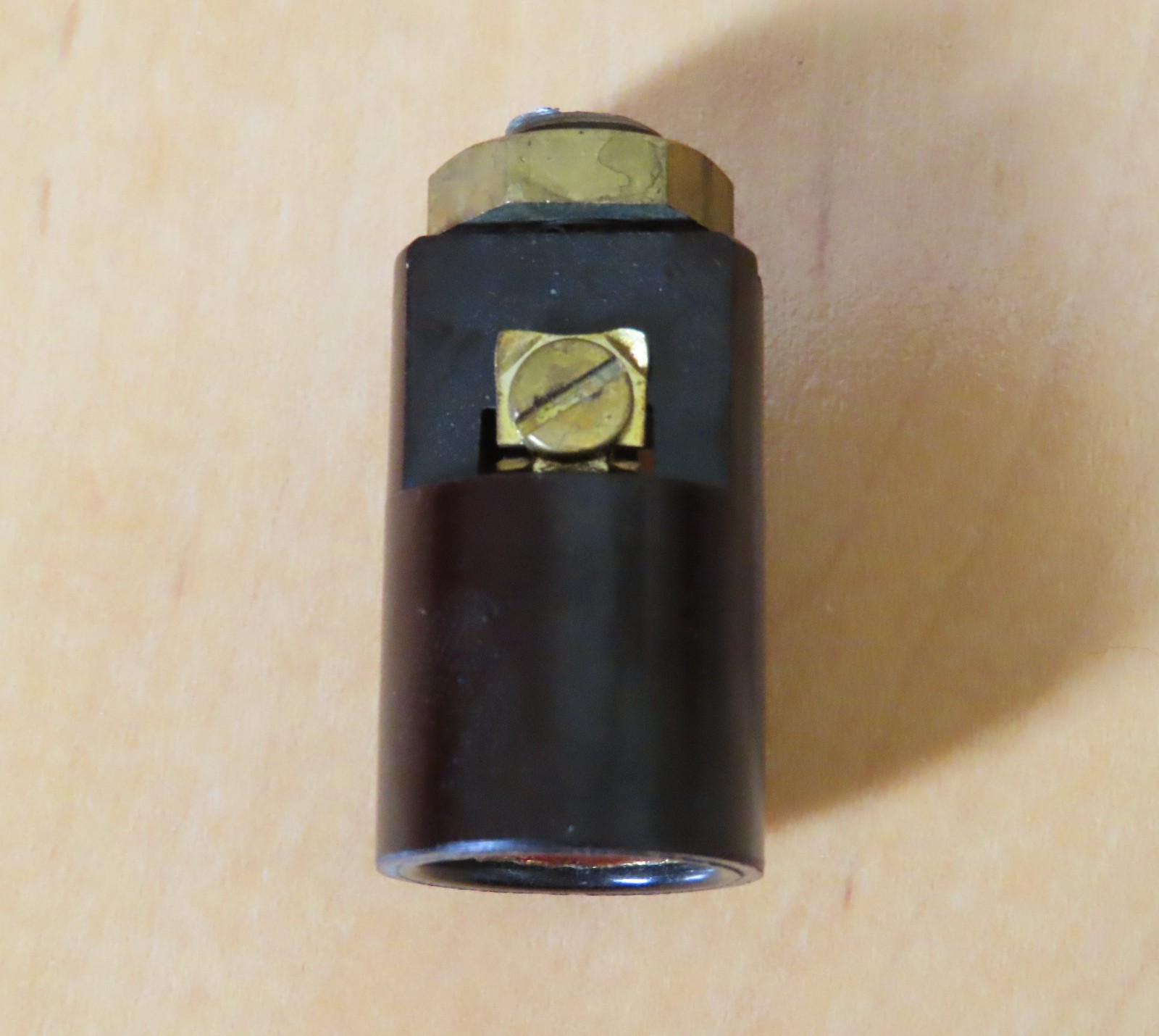 VTG Bryant Miniature Panel-Mount Lamp/Light Socket (75W 125V) w Hex Mounting Nut