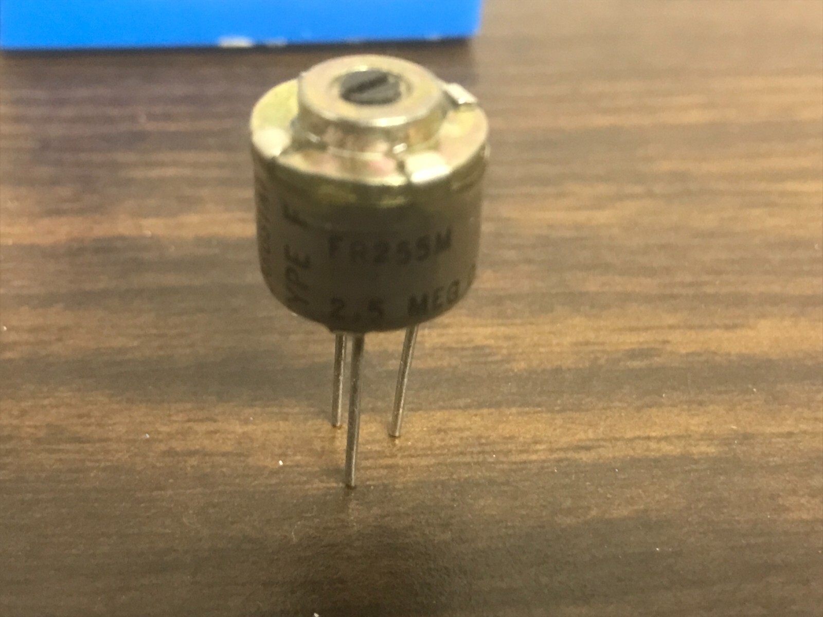 FR255M Honeywell Clarostat DFR255M 2.5 Meg Hot Molded Trim Trimmer Potentiometer