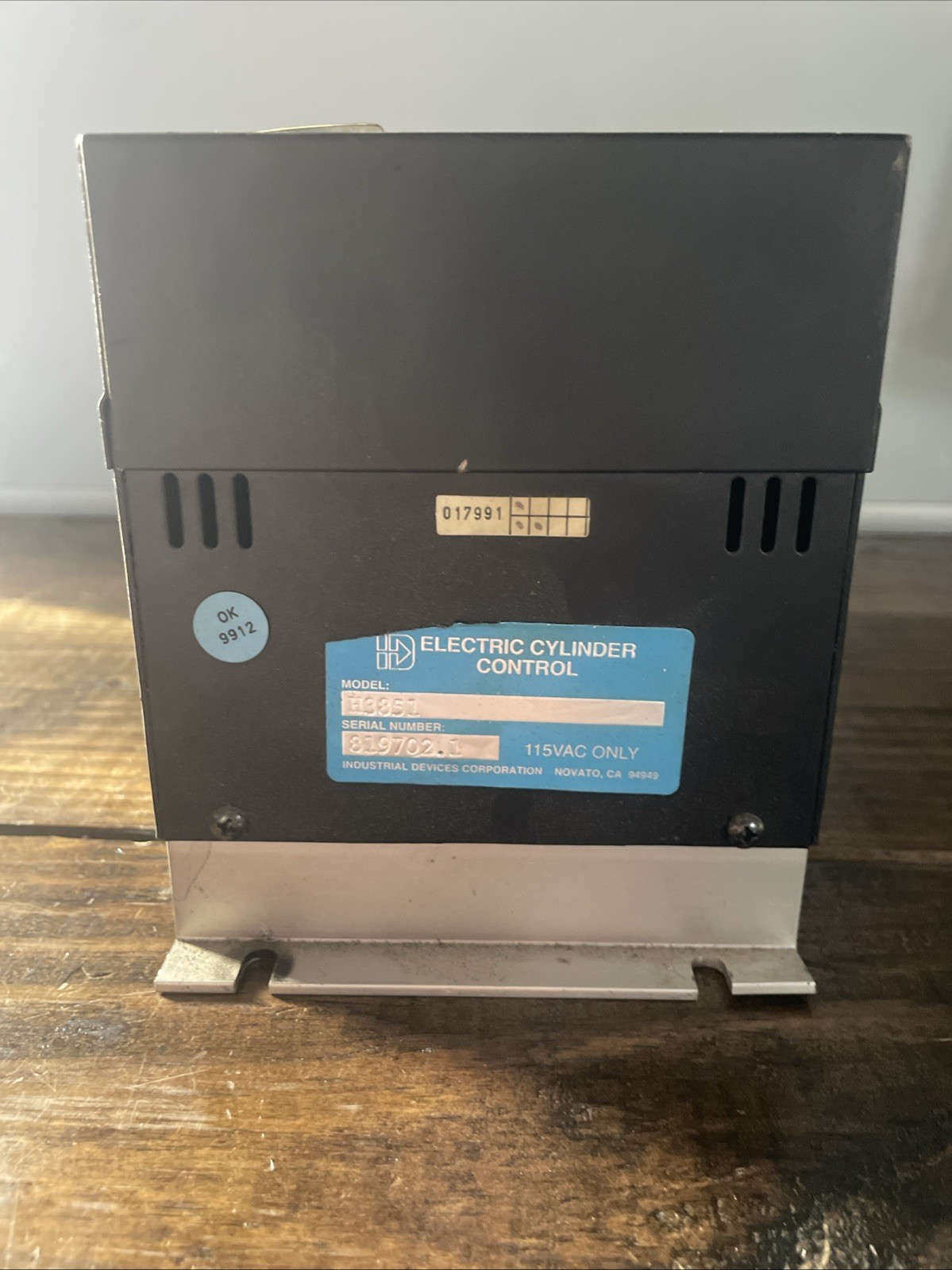 Industrial Devices H3851 Electric Cylinder Control – USED