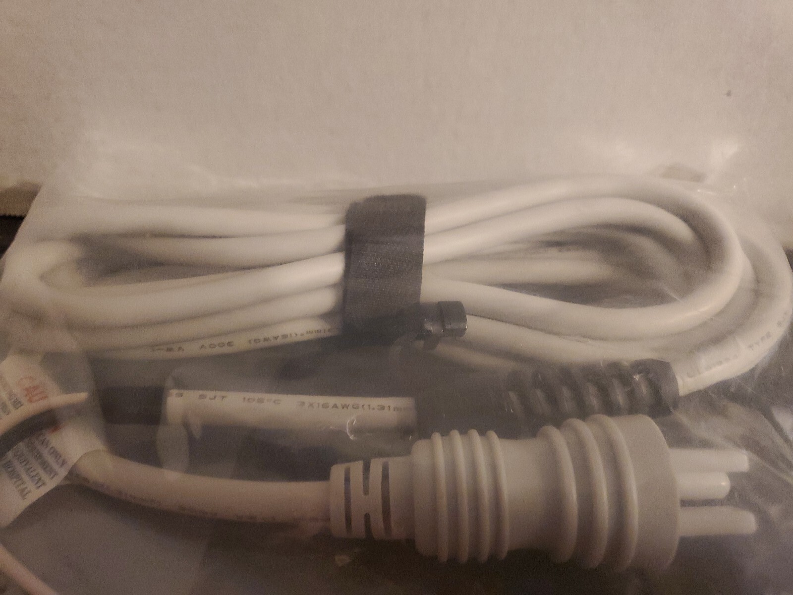 Power Cord 3 Prong (3×16 AWG 1.31 mm) CSA LL81924 type SJT 105° C Medical Grade