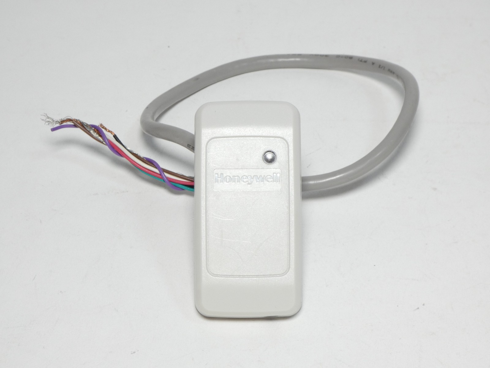 Honeywell OP10 OmniProx Mini-Mullion Proximity Card Reader