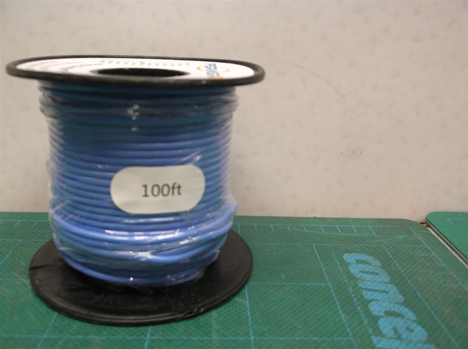 Fermerry 20AWG Stranded Wire Electrical Wire Silicone Cable Blue 100ft