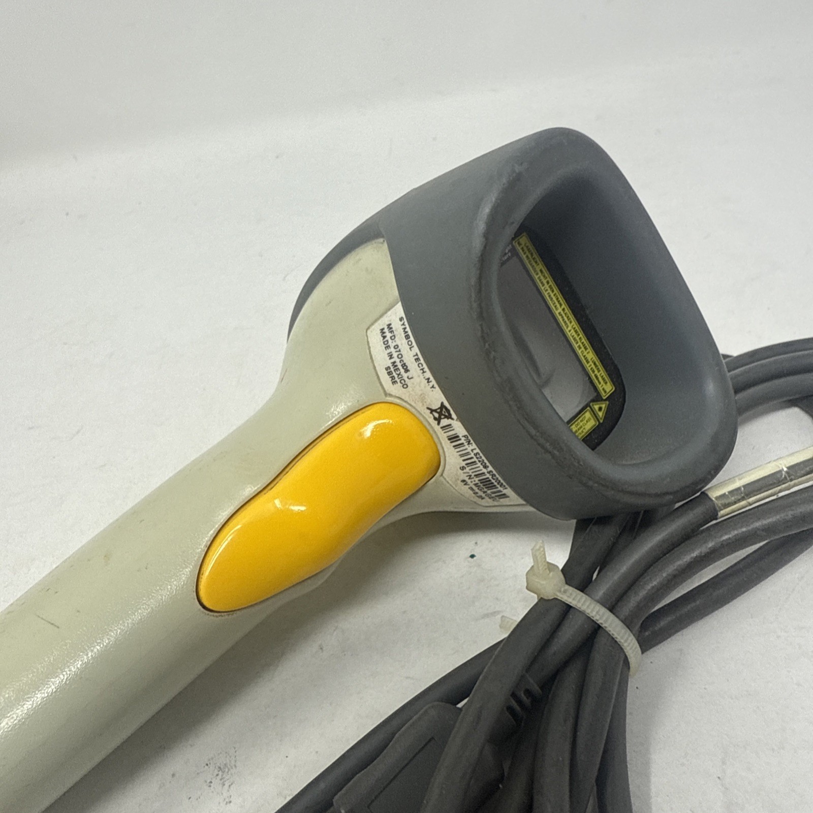 Symbol LS2208-SR2001R LS2208SR2001R Barcode Scanner
