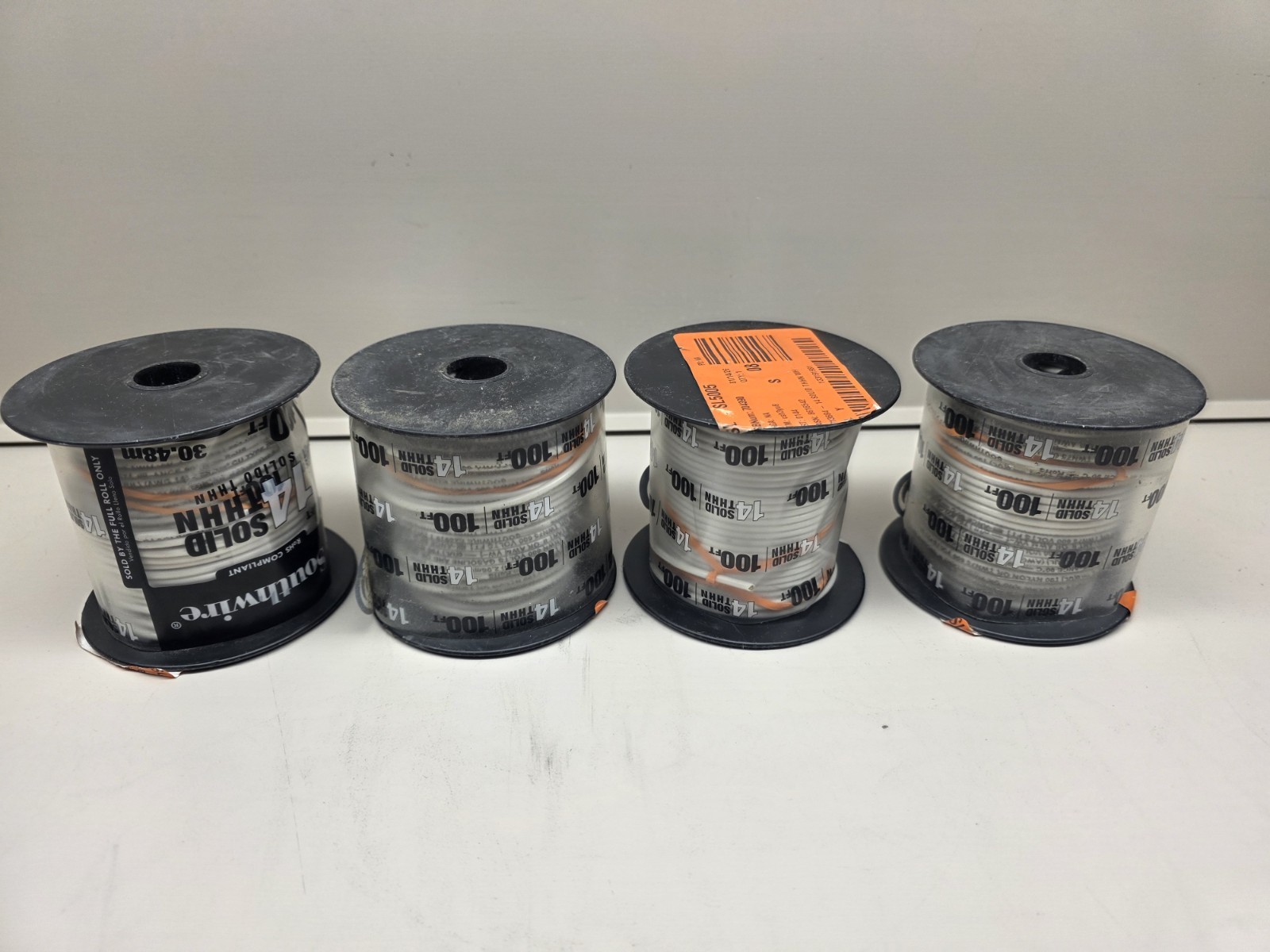 (1) NEW Southwire 100 ft. 14 Gauge White Solid Copper THHN Wire
