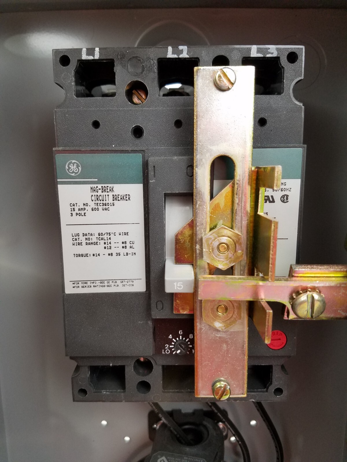 GE NEMA 1 Size 1 Breaker Style Combo Motor Starter 3P 480V HOA – Next Day Option