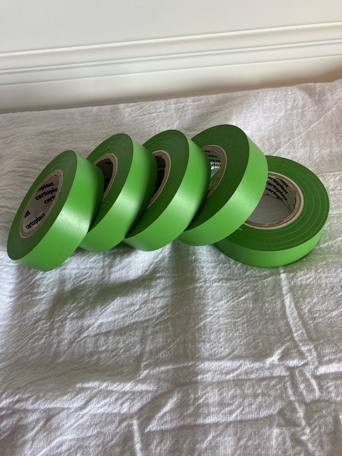 Certoplast Electrical Tape 20 Rolls of Green New with Free Shipping A5