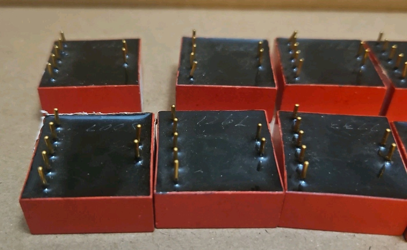 INTECH MICROCIRCUIT A-2682, 7-PIN Lot of 8* New Old Stock