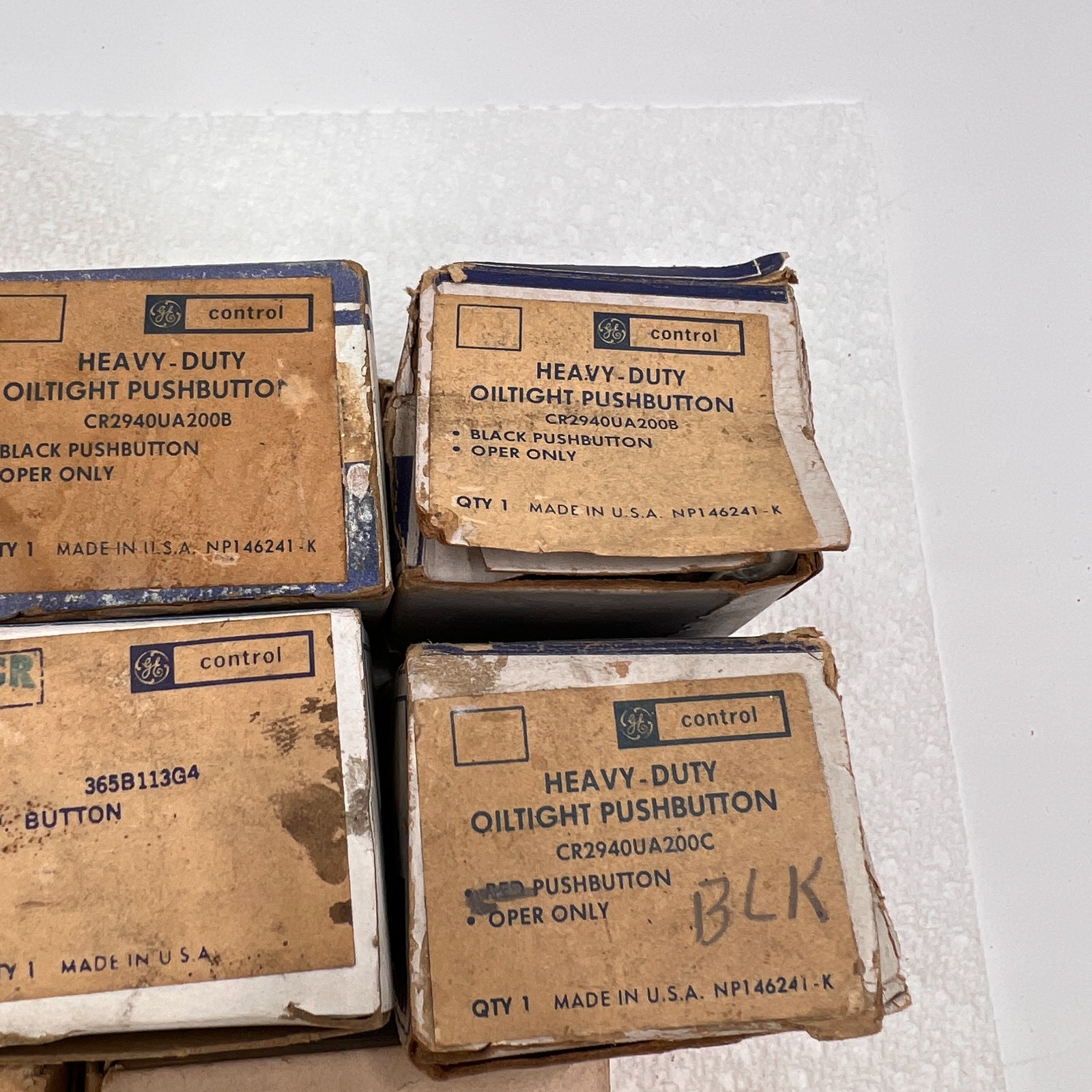 LOT 10 NEW NOS GE Pushbutton Units CR2940UA200B 365B113G4 CR2940UA200C 365B113G2