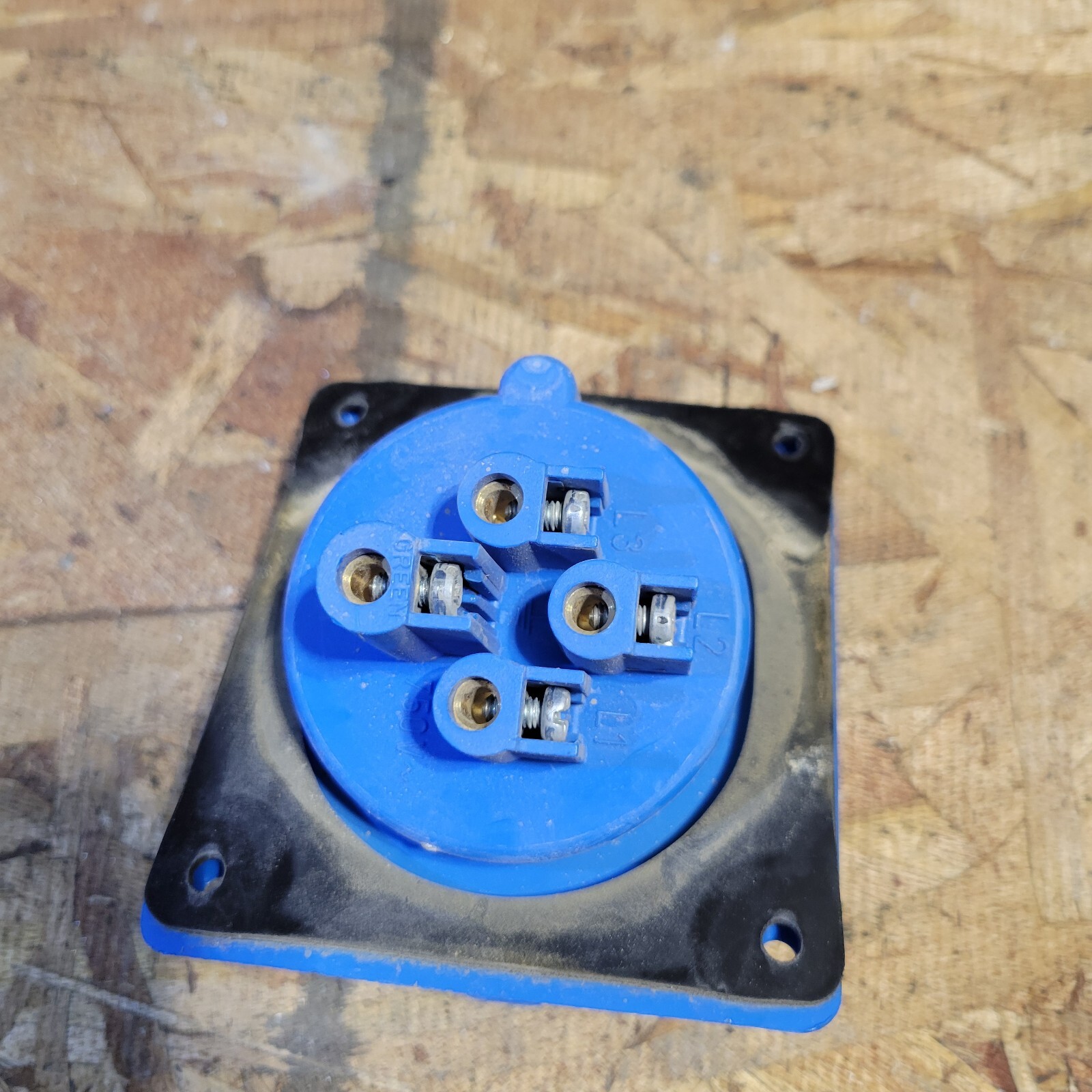 ALTECH CORP ABL17 F42.20A / 250v 32amp (USED)